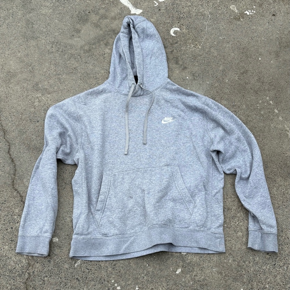 Nike Heather Gray Sweatshirt